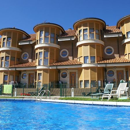 Apartamentos Quinto Sueno Ноха Екстер'єр фото