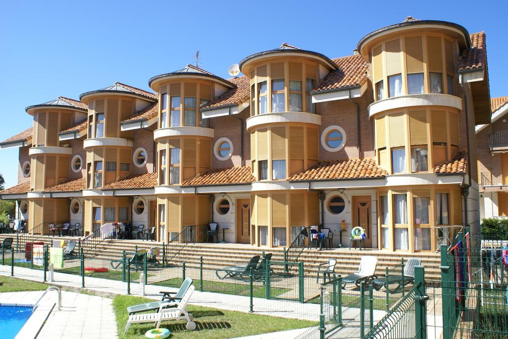 Apartamentos Quinto Sueno Ноха Екстер'єр фото