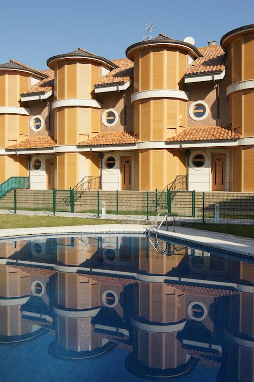 Apartamentos Quinto Sueno Ноха Екстер'єр фото