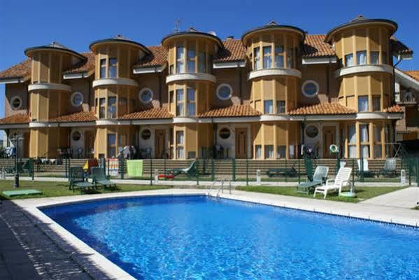 Apartamentos Quinto Sueno Ноха Екстер'єр фото